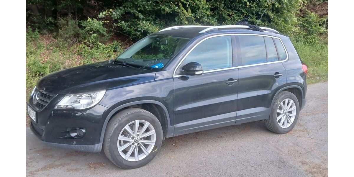VW Tiguan 237.450 km 8.200 &euro; Bad laasphe 57334