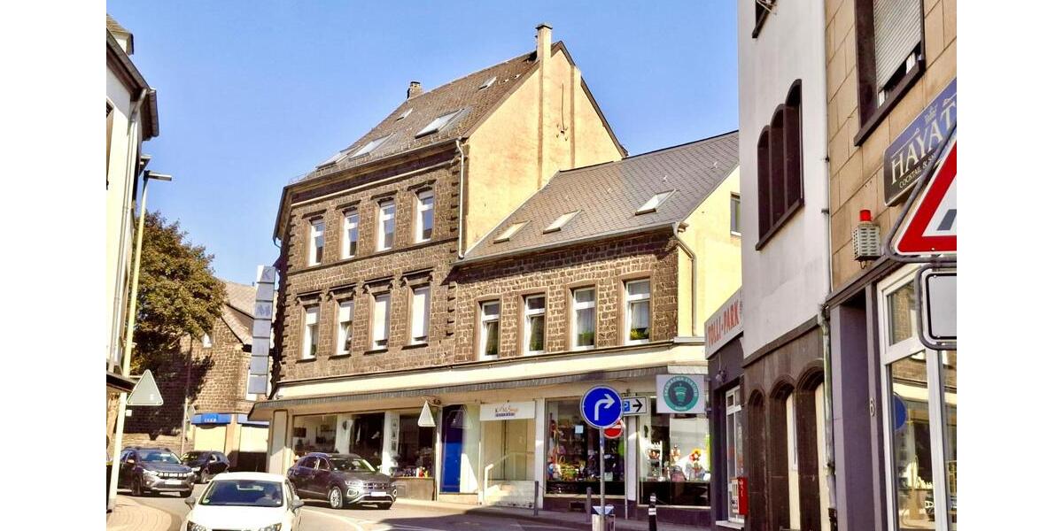 Etagenwohnung Mayen - 7 Zimmer, 172 m&sup2;, 225.000&euro; | Angebot:24670021