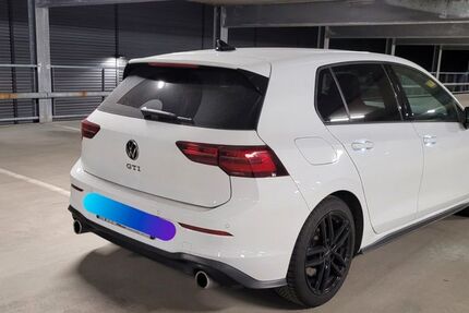 VW Golf 67.500 km 22.999 &euro; Dreieich 63303