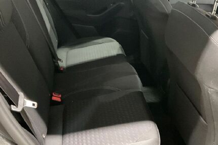 Ford Fiesta 76.632 km 9.689 &euro; Berlin 12059