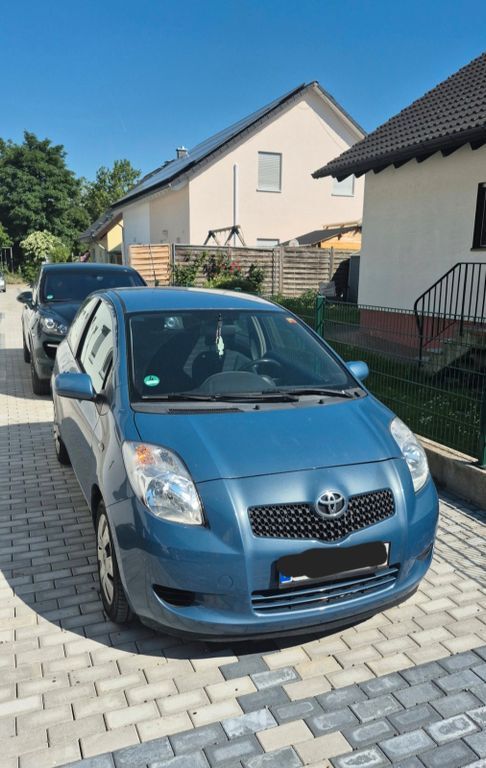 Toyota Yaris 175.000 km 2.450 € Müllheim 79379