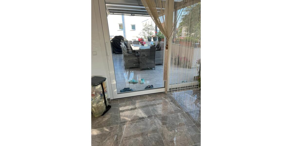 Erdgeschoßwohnung Denkendorf - 3 Zimmer, 110 m&sup2;, 499.000&euro; | Angebot:25539920