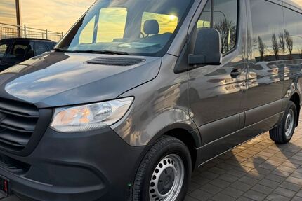 Mercedes-Benz Sprinter 129.995 km 31.490 &euro; Pirk 92712