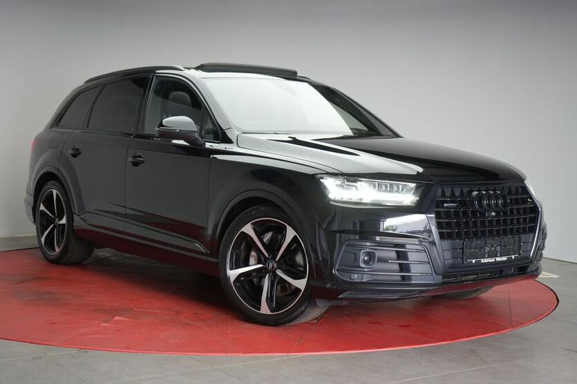 Q7