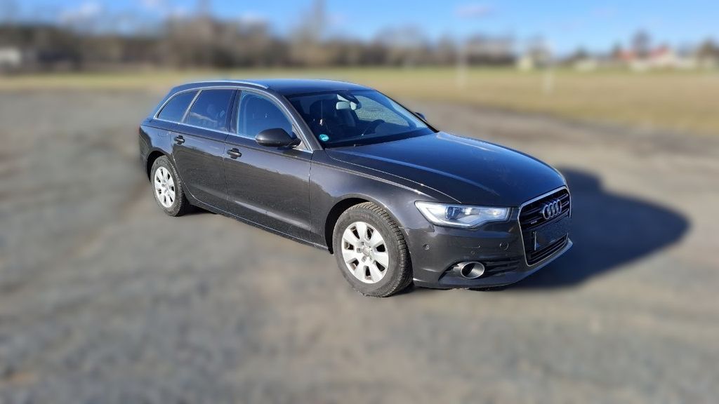 Audi A6 160.629 km 12.950 &euro; Großschirma 09603