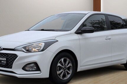 Hyundai i20 21.000 km 12.997 &euro; Durach 87471