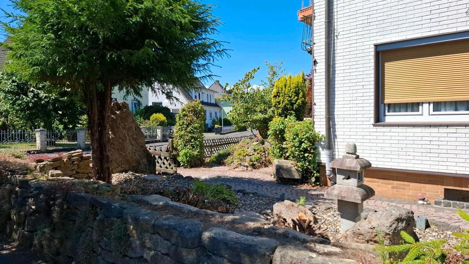 Doppelhaushälfte Kassel Niederzwehren - 10 Zimmer, 218 m&sup2;, 470.000&euro; | Angebot:27164566