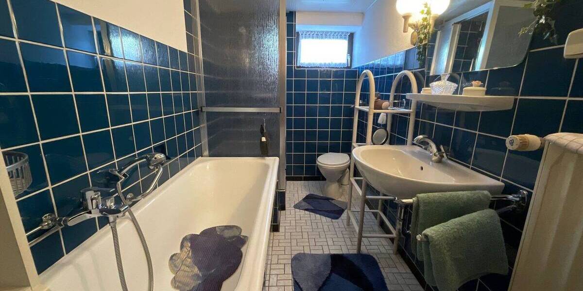 Doppelhaushälfte Eschwege Oberdünzebach - 4 Zimmer, 115 m&sup2;, 115.000&euro; | Angebot:26105760