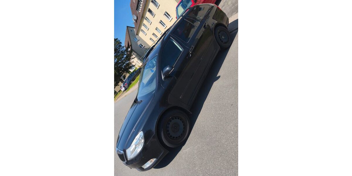 Skoda Octavia 194.500 km 5.400 &euro; Höxter 37671