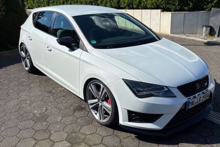 Seat Leon 107.500 km 14.750 &euro; Balve 58802