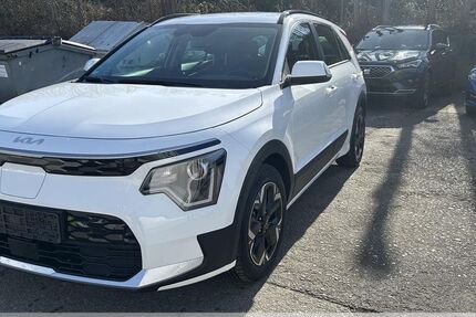 Kia Niro 50.882 km 21.899 &euro; Dresden 01157