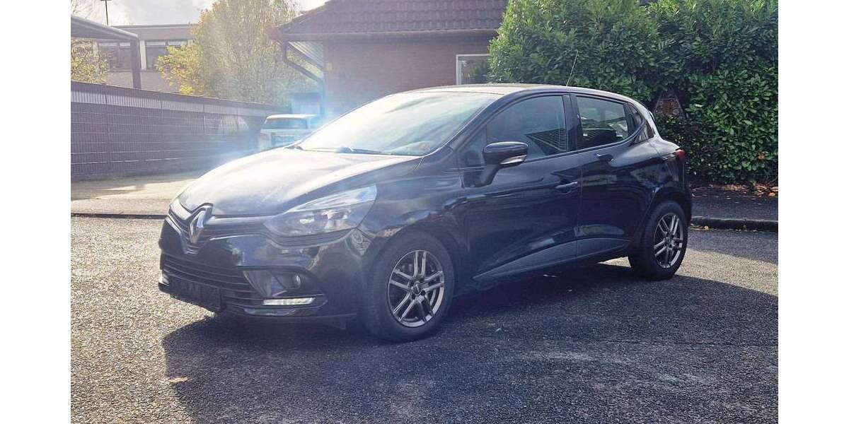 Renault Clio 153.000 km 5.999 &euro; Bergisch Gladbach 51469