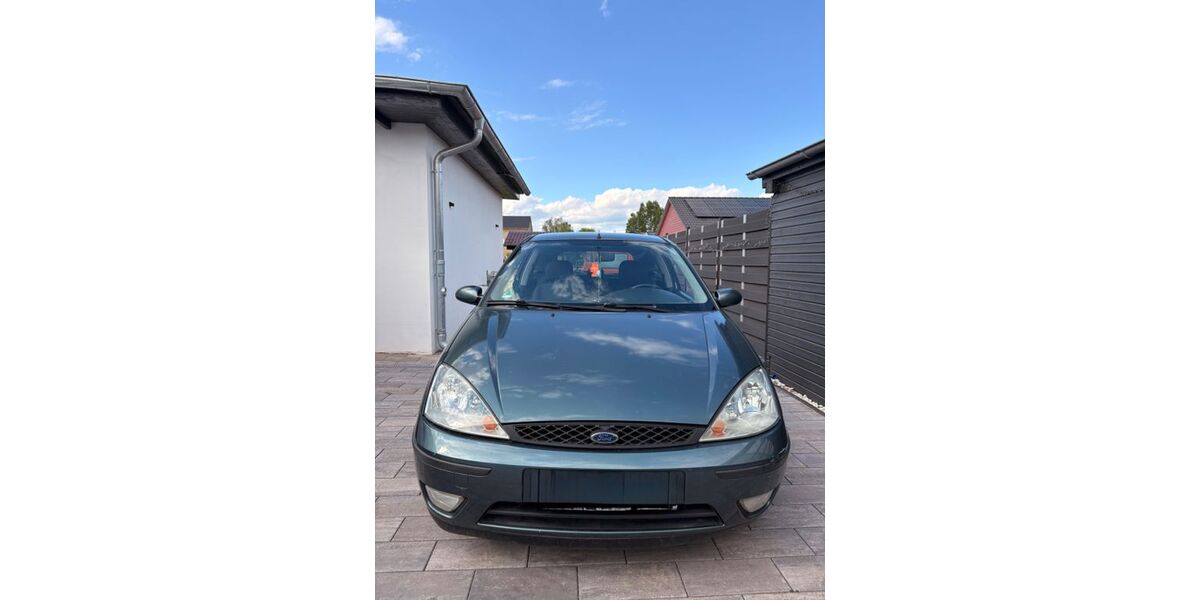 Ford Focus 236.000 km 2.900 &euro; Magdeburg 39118