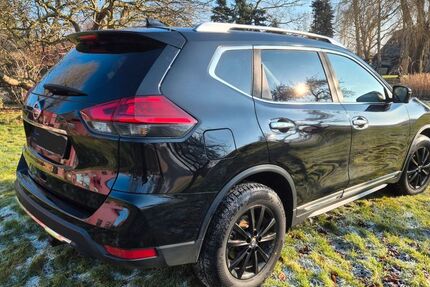 Nissan X-Trail 210.500 km 13.100 &euro; Börgerende-Rethwisch 18211