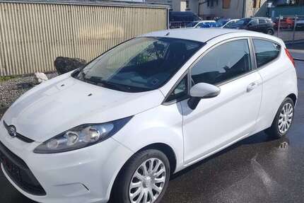 Ford Fiesta 114.300 km 3.000 &euro; Ellhofen 74248
