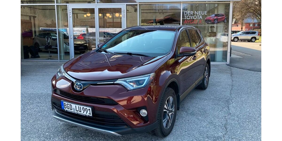 Toyota RAV 4 130.000 km 19.000 &euro; Berchtesgaden 83471