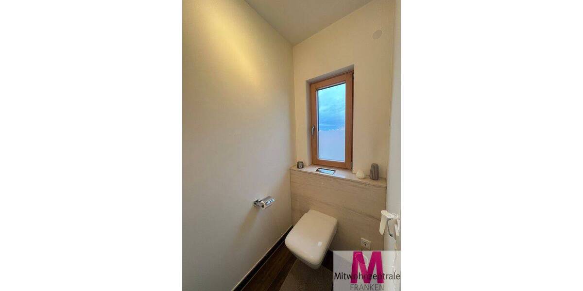 Etagenwohnung Schwabach - 3 Zimmer, 135 m&sup2;, 1.885&euro; | Angebot:26766919