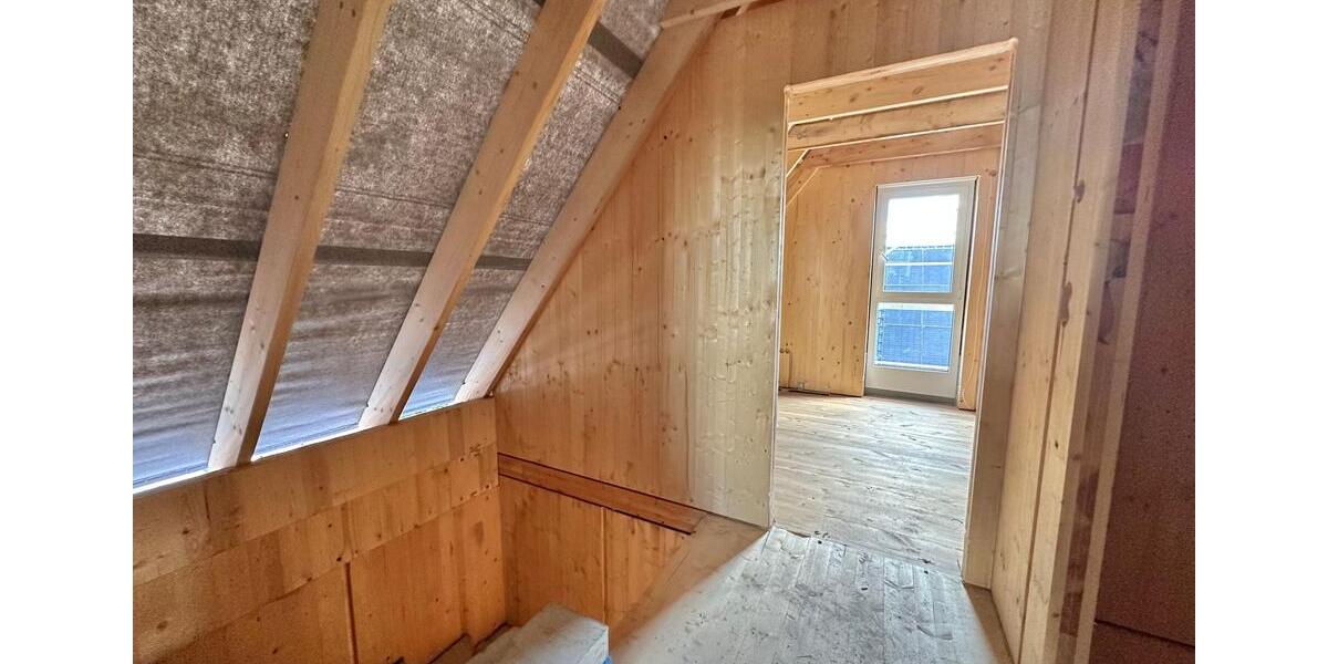 Willkommen in der Zukunft: Neubau-Reihenmittelhaus mit Einbauküche als Erstbezug in beliebter Lage! 6 zimmer