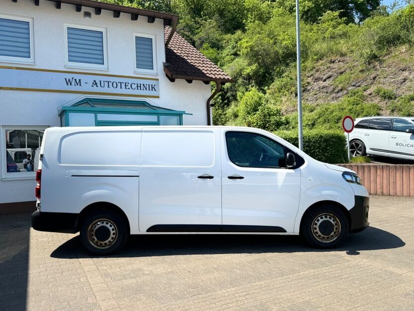 Opel Vivaro 274.855 km 8.900 € Winnweiler 67722