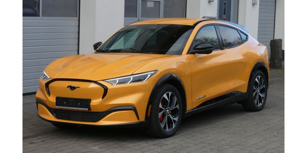 Ford Mustang Mach-E 22.209 km 35.490 &euro; Ehrenberg-Seiferts 36115