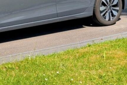 VW Golf 32.500 km 20.000 &euro; Bad Neuenahr- Ahrweiler 53474