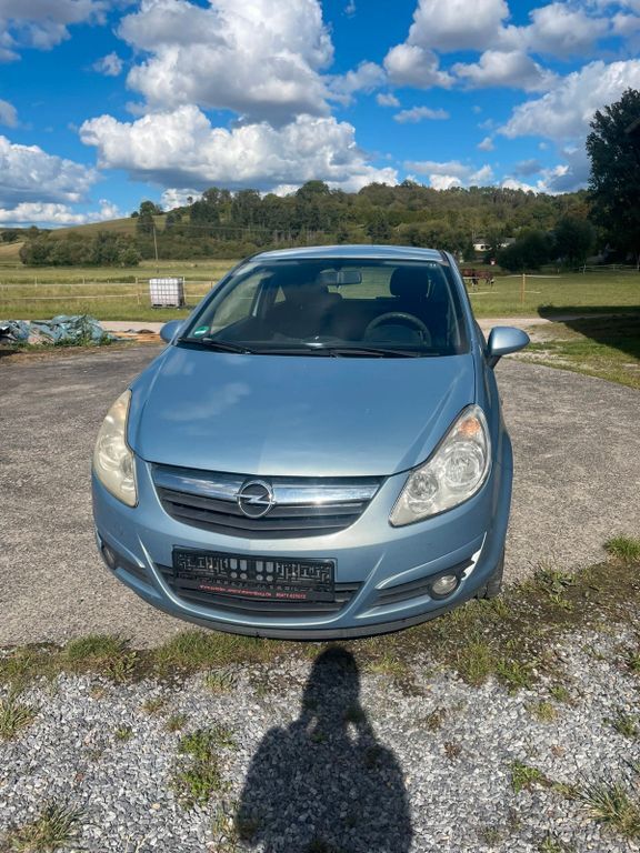 Opel Corsa 183.000 km 1.800 € Niederneisen 65629