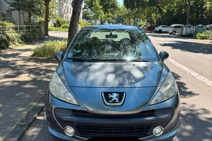 Peugeot 207 169.000 km 1.700 &euro; Ludwigshafen 67071