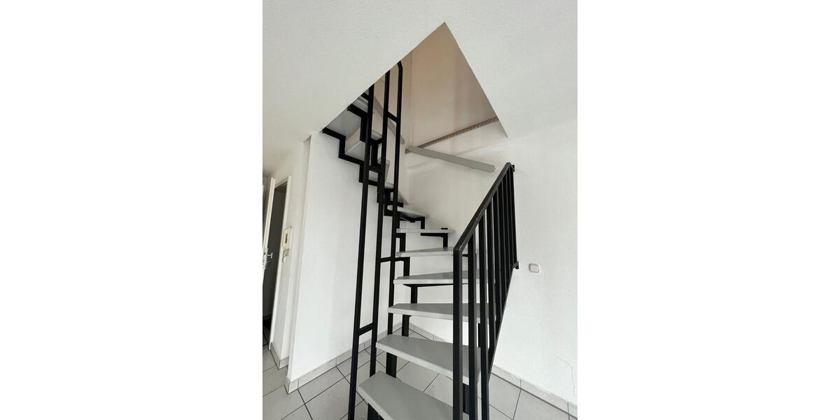 Dachgeschoßwohnung Griesheim - 3 Zimmer, 72 m&sup2;, 298.000&euro; | Angebot:26252302