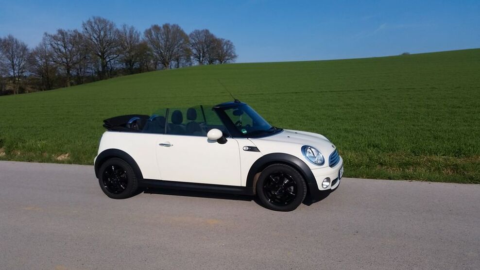 Mini Cooper Cabrio 99.999 km 7.000 € Reisgang 85276