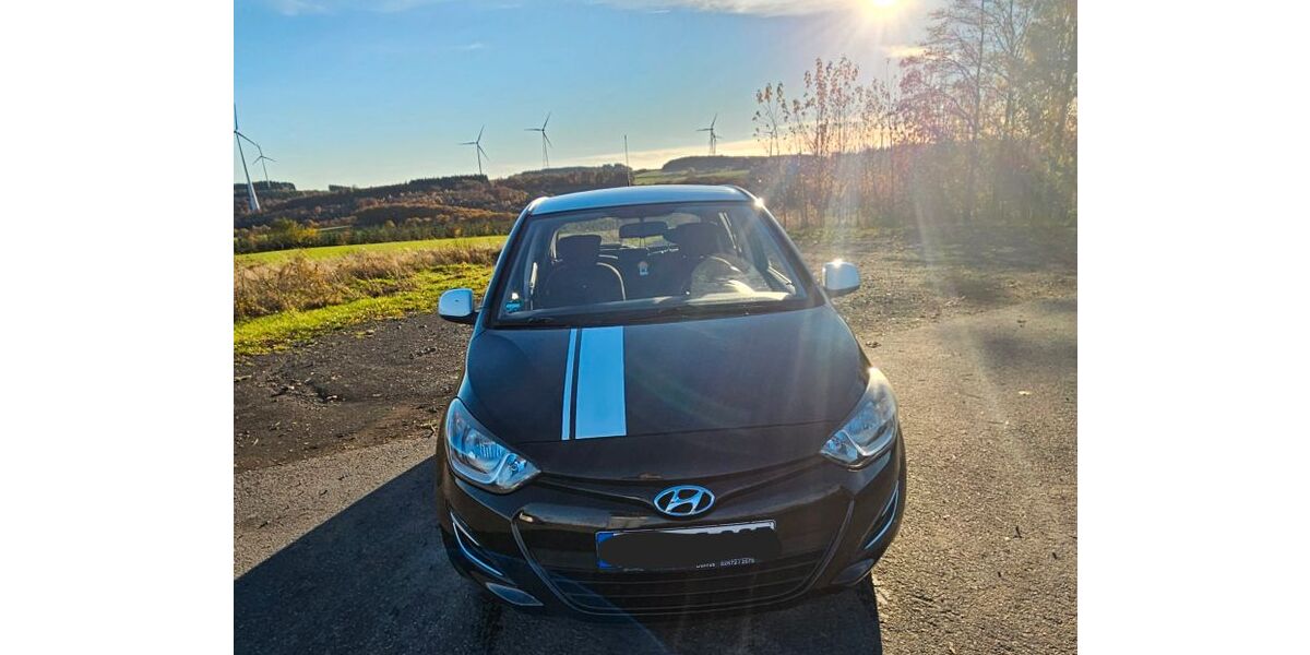 Hyundai i20 123.400 km 3.500 &euro; Hambuch 56761