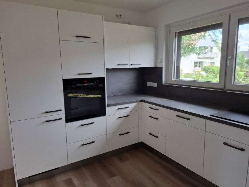 Haus zum Mieten in Hermannsburg 1.400 € 180 m²
