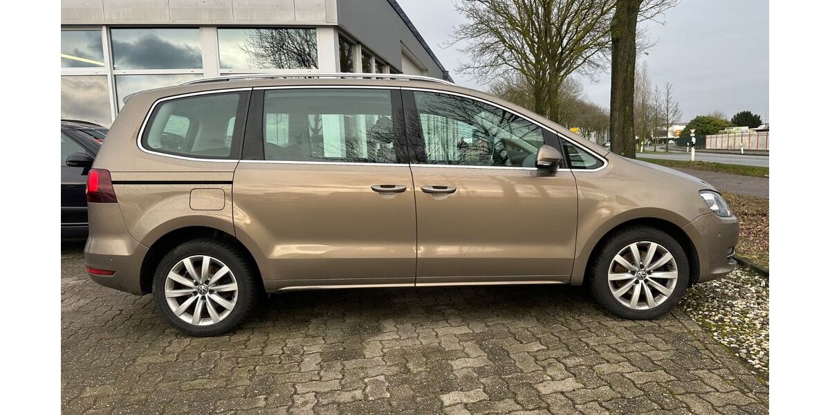 VW Sharan 256.000 km 9.996 &euro; Kevelaer 47623