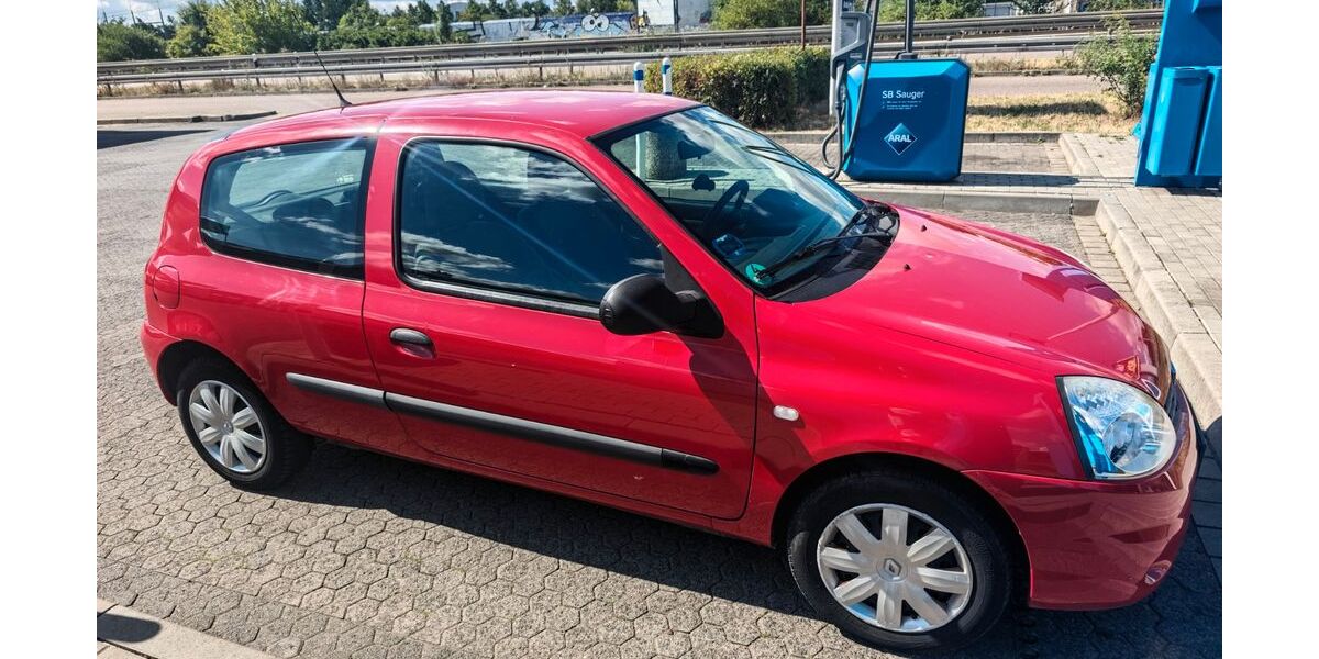 Renault Clio 45.000 km 4.500 &euro; Bad Lauchstädt 06246