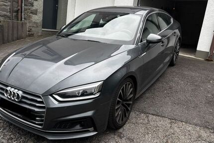 Audi A5 67.000 km 26.200 &euro; Altena 58762