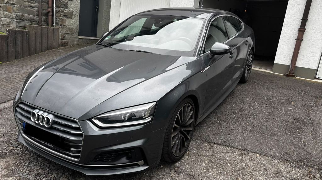 Audi A5 67.000 km 26.200 &euro; Altena 58762