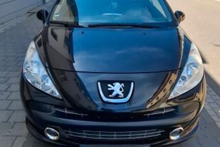 Peugeot 207 140.000 km 3.000 &euro; Völklingen 66333
