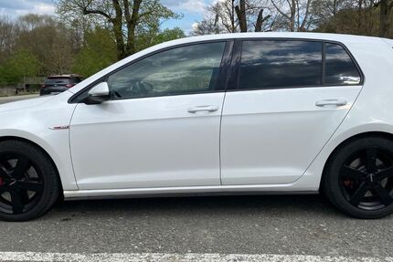 VW Golf 173.000 km 12.999 &euro; Kulmbach 95326