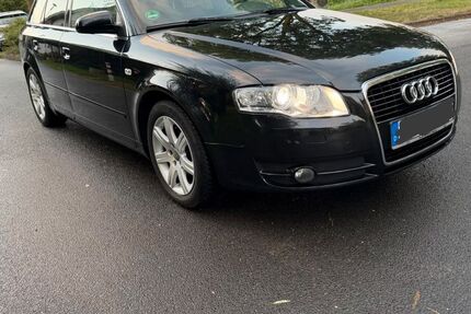 Audi A4 143.700 km 6.350 &euro; Bergisch Gladbach 51467