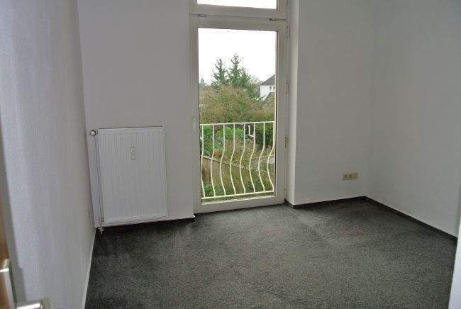 Etagenwohnung Mülheim an der Ruhr Mitte-Ost - 4 Zimmer, 93 m&sup2;, 665&euro; | Angebot:24689410