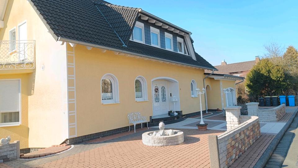 Einfamilienhaus Breidenbach - 8 Zimmer, 207 m&sup2;, 475.000&euro; | Angebot:26764444