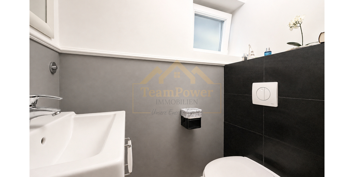 Modernisiertes Platzwunder im Split-Level-Stil – ideal für Familien - Reihenendhaus Kellinghusen | Angebot:27191369