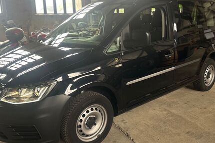 VW Caddy 247.600 km 10.980 &euro; Rudolstadt 07407