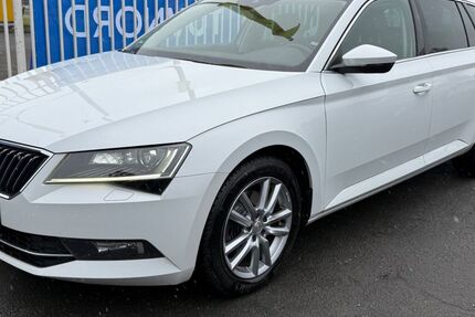 Skoda Superb 320.000 km 10.490 &euro; Ahaus 48683