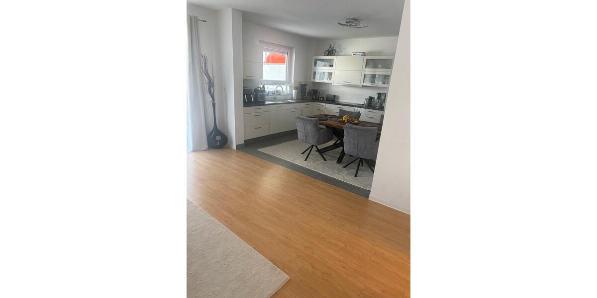 Etagenwohnung Rheinfelden (Baden) - 3.5 Zimmer, 123 m&sup2;, 475.000&euro; | Angebot:26957473