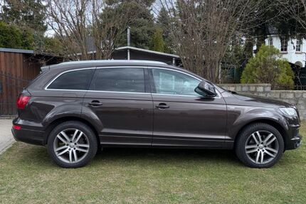 Audi Q7 230.000 km 11.450 &euro; Berlin 12623
