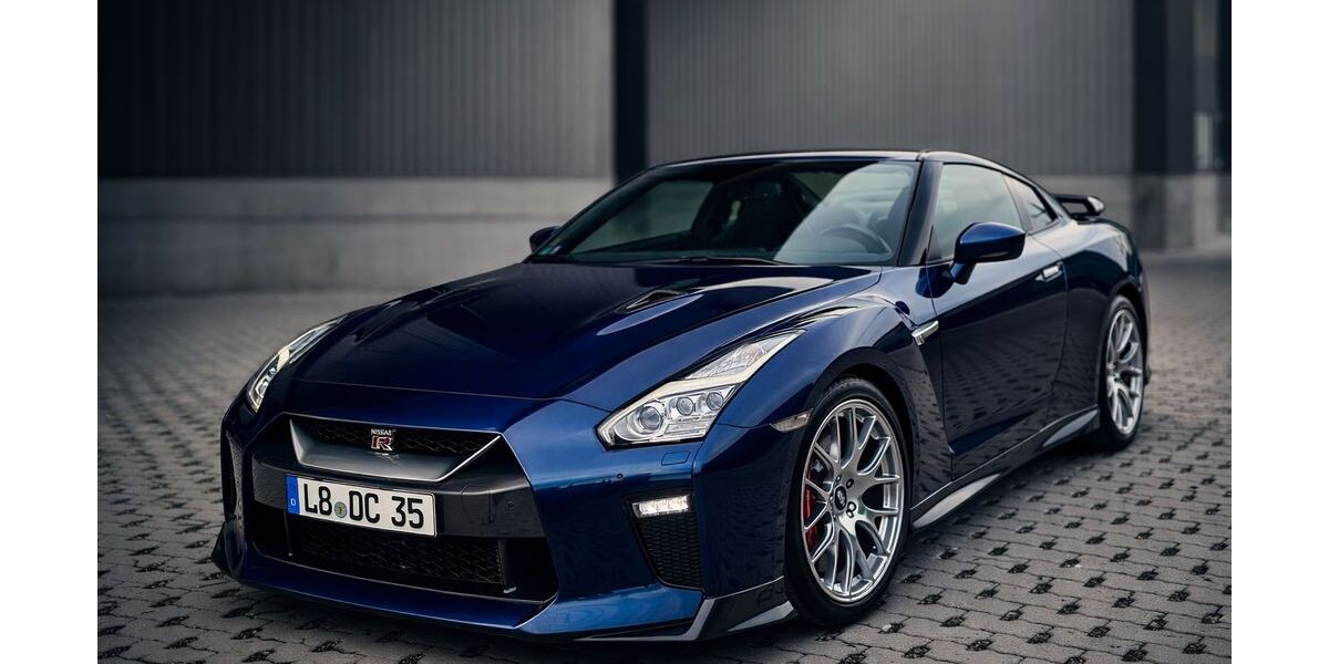 Nissan GT-R 61.400 km 109.000 &euro; Steinheim an der Murr 71711