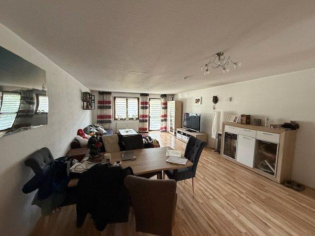 Hochparterre Sindelfingen - 2.5 Zimmer, 78 m&sup2;, 1.290&euro; | Angebot:26320184
