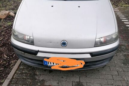Fiat Punto 50.435 km 1.500 &euro; Ochtendung 56299