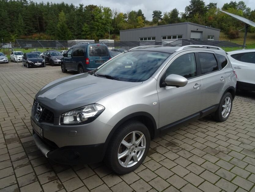 Nissan Qashqai 129.000 km 11.890 € Horb-Mühringen 72160