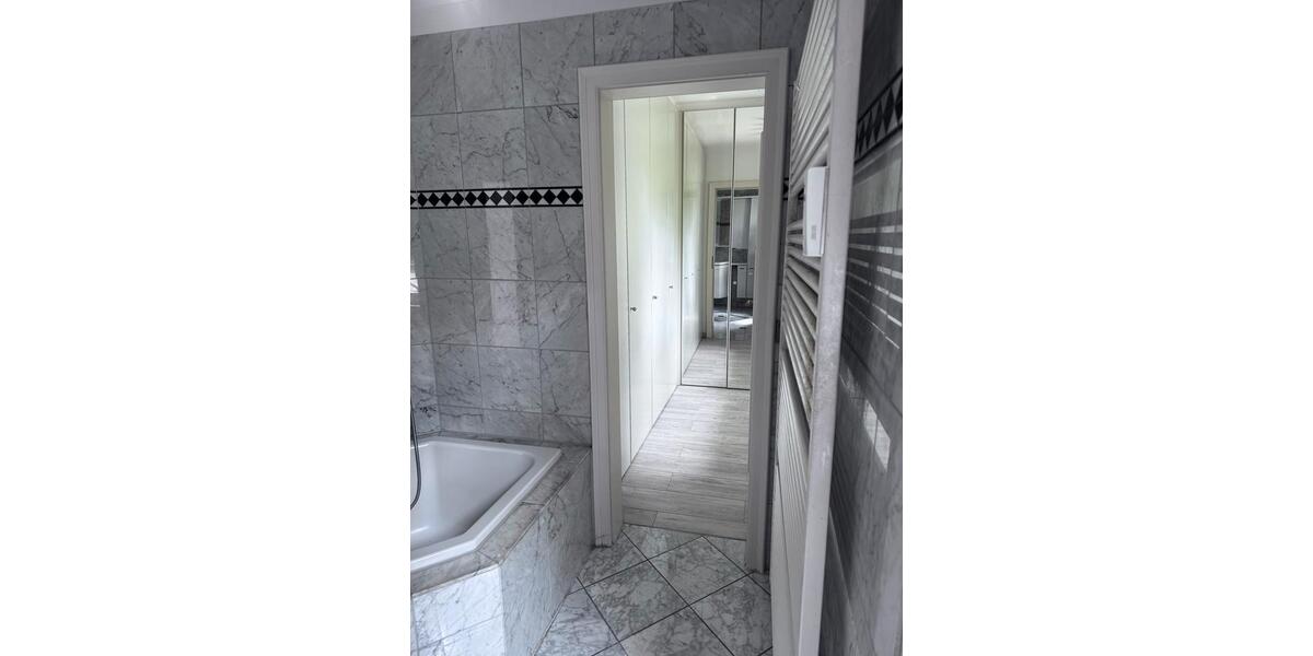 Terrassenwohnung Remshalden - 4.5 Zimmer, 179 m&sup2;, 589.000&euro; | Angebot:25476297